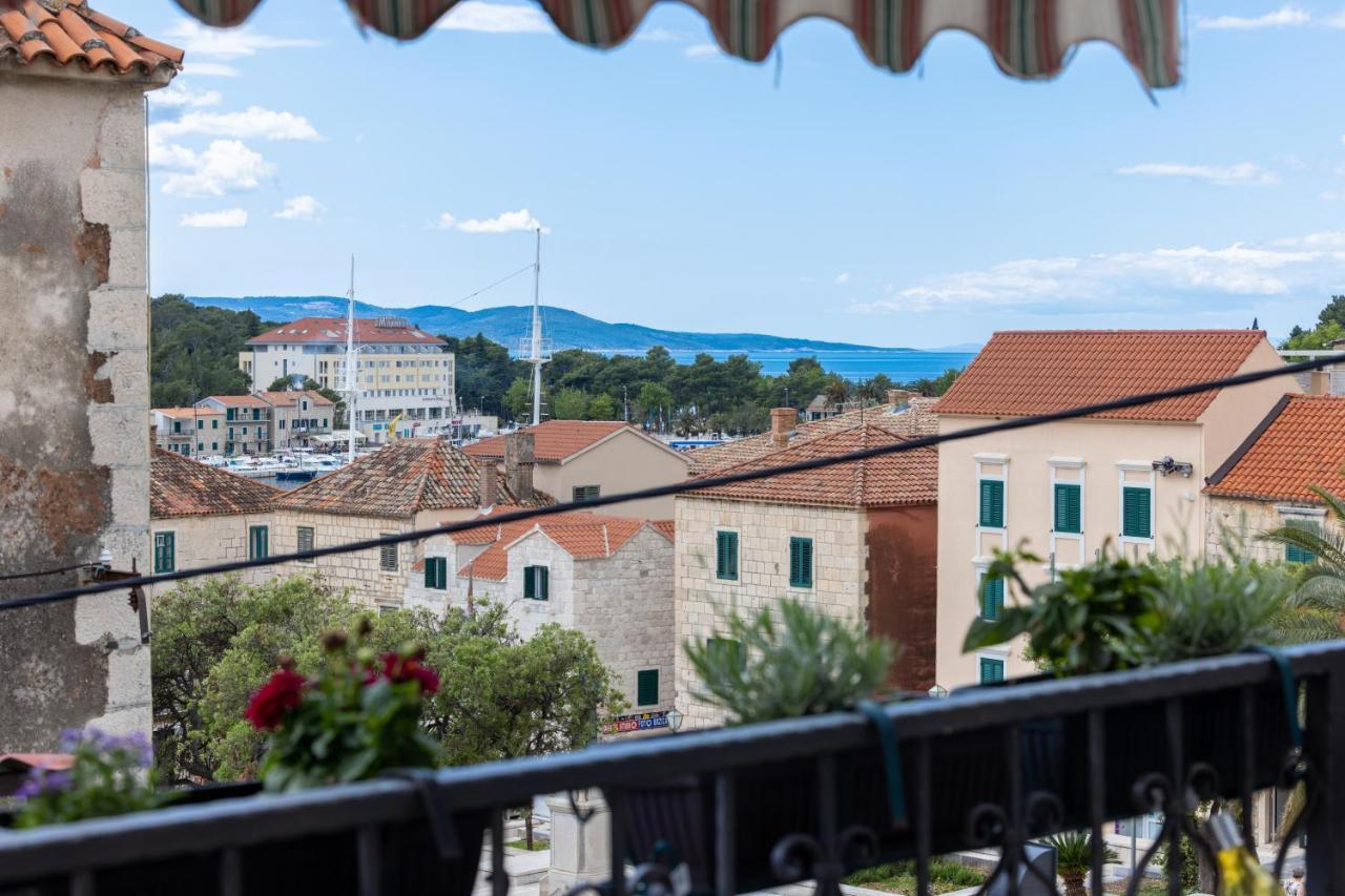 Guesthouse Rebecca Makarska Exterior photo