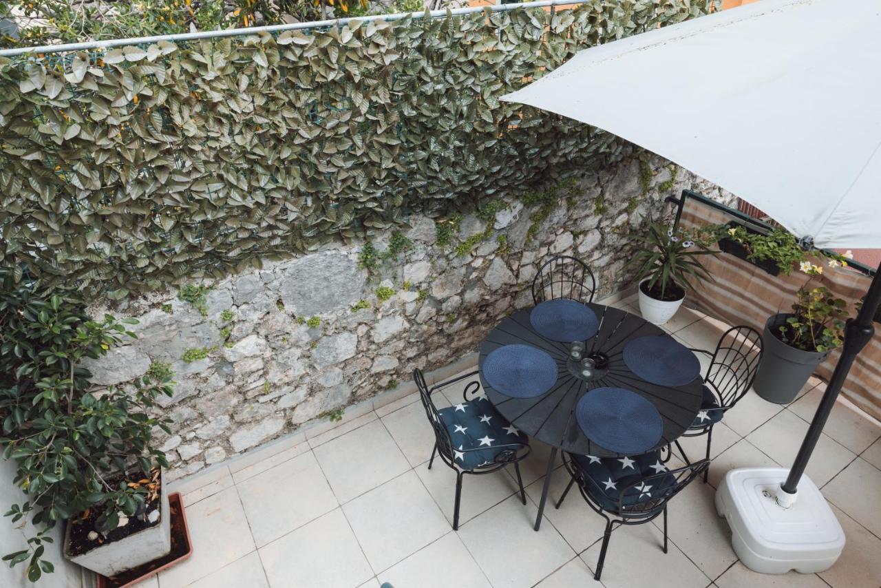 Guesthouse Rebecca Makarska Exterior photo